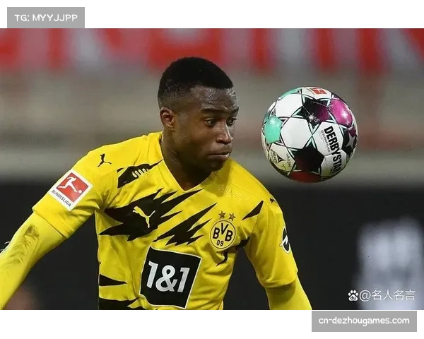 15岁308天!道曼完成欧冠首秀,斯拉维亚队长坦言未料其年幼 15岁308天!道曼完成欧冠首秀,斯拉维亚队长坦言未料其年幼